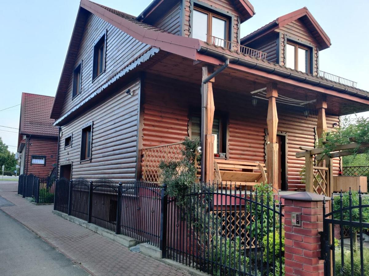 Cztery Pory Roku Guest House Białowieża Екстериор снимка