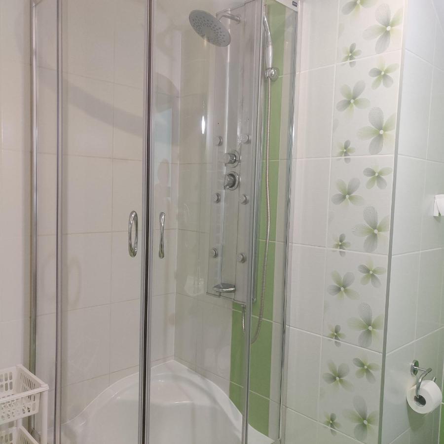Cztery Pory Roku Guest House Białowieża Екстериор снимка