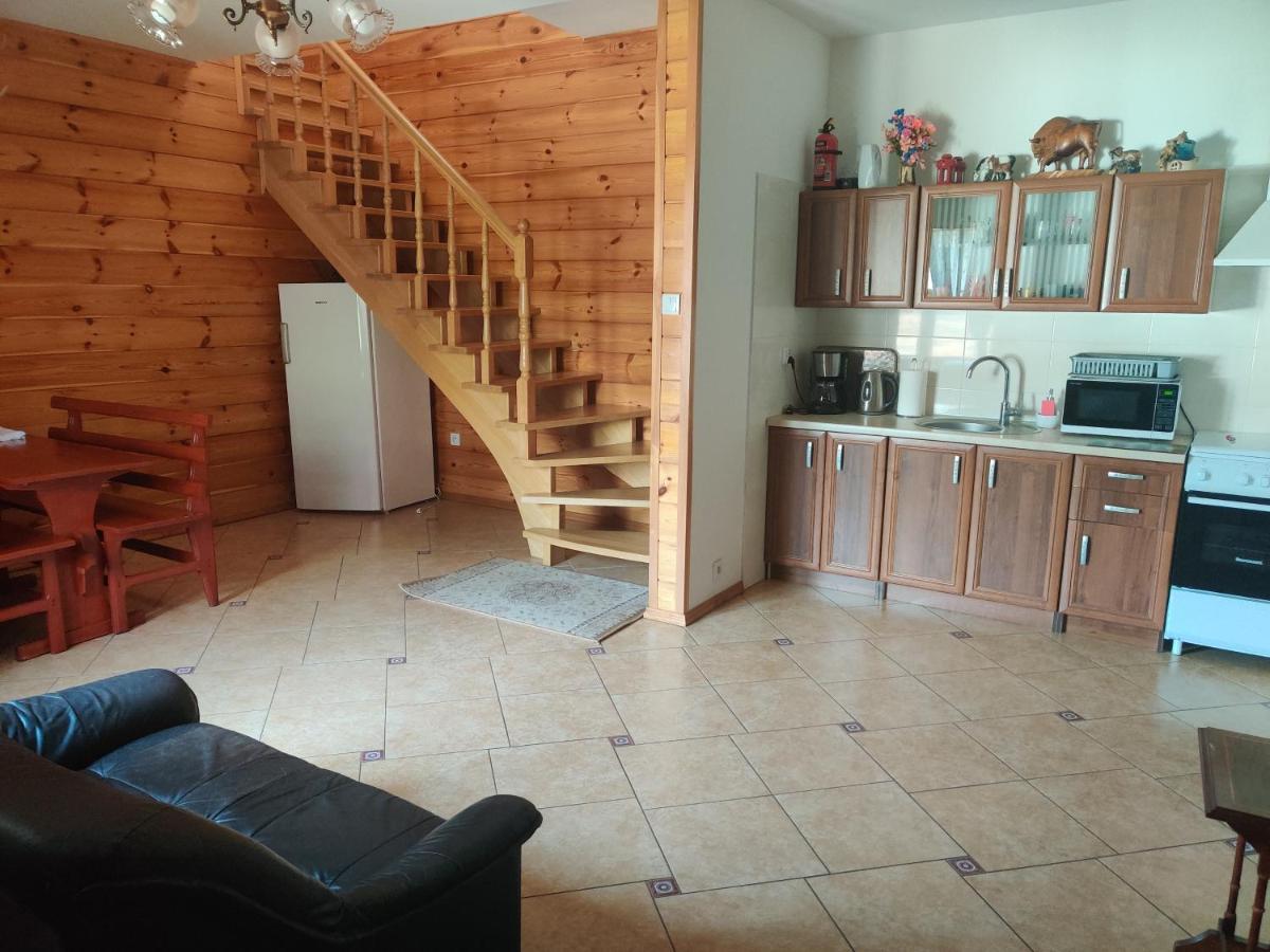 Cztery Pory Roku Guest House Białowieża Екстериор снимка