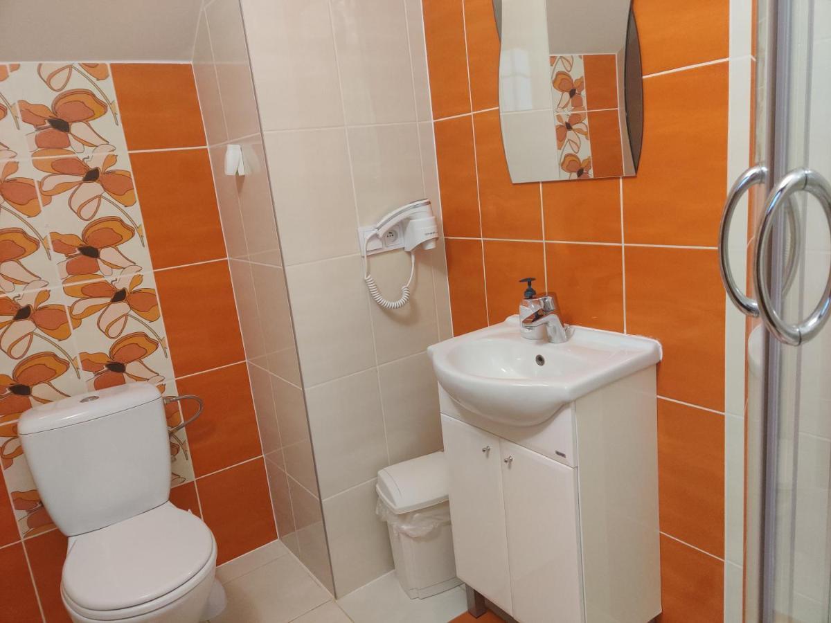 Cztery Pory Roku Guest House Białowieża Екстериор снимка