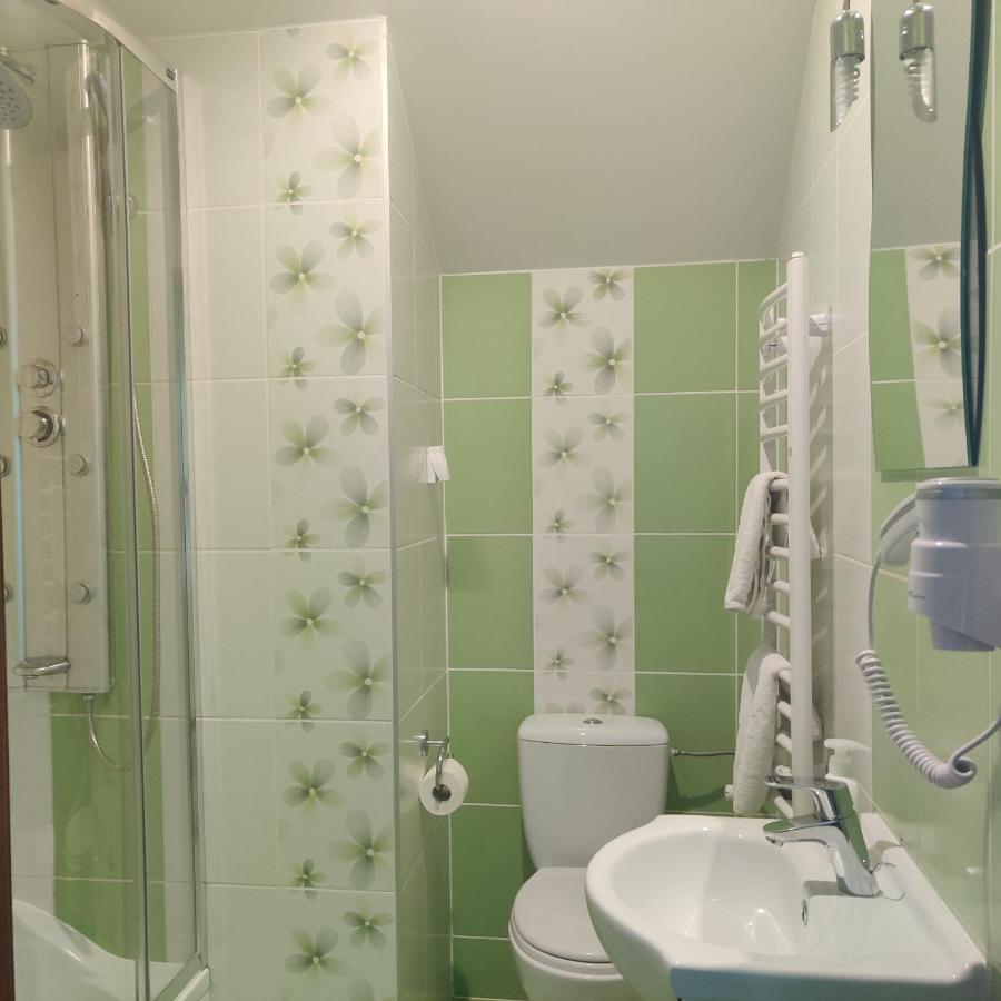 Cztery Pory Roku Guest House Białowieża Екстериор снимка