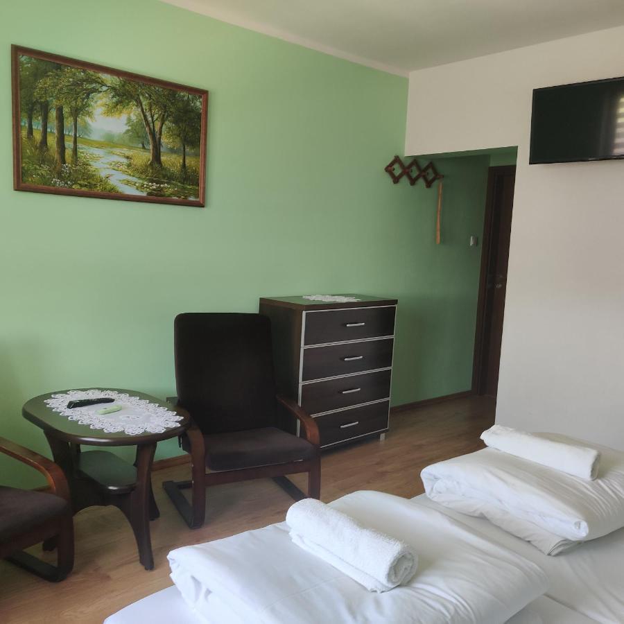 Cztery Pory Roku Guest House Białowieża Екстериор снимка