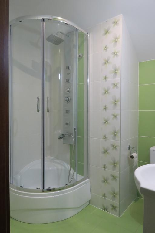 Cztery Pory Roku Guest House Białowieża Стая снимка